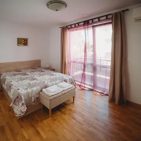 Andreya's Sea Apartment-beach, Sea Garden ,old Town, Free Parking, Free Evcharging Station Apartman *