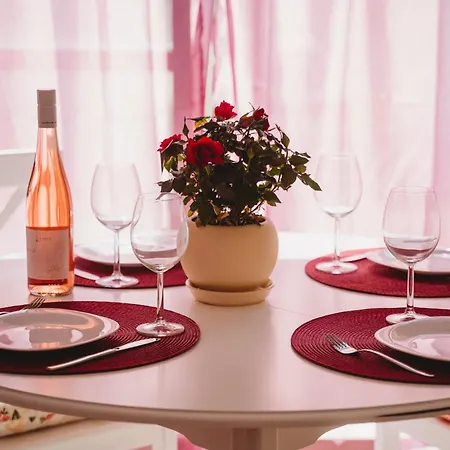 Andreya's Sea Apartment-beach, Sea Garden ,old Town, Free Parking, Free Evcharging Station Apartman
